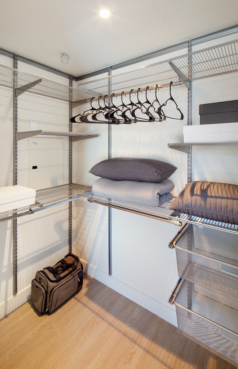 West-Los-Angeles-Luxury-Apartments-1759 Beloit-Interior-Bedroom-Closet